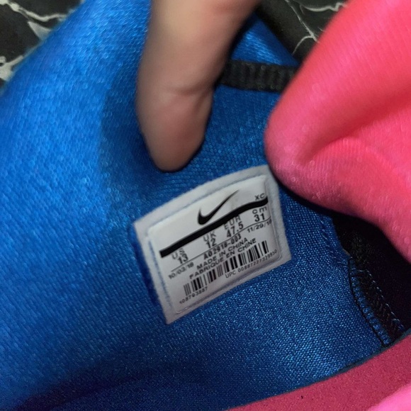 Nike Kyrie 5 Just Do It - Picture 3 of 8